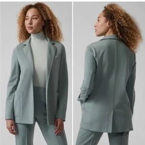 Athleta Eastbound blazer in Seafoam‎  career wear modern business woman